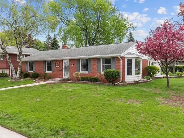 1219 W Kimberly Ave, Kimberly, WI 54136