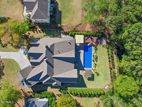 5th image of 2659 Mariners Way SE