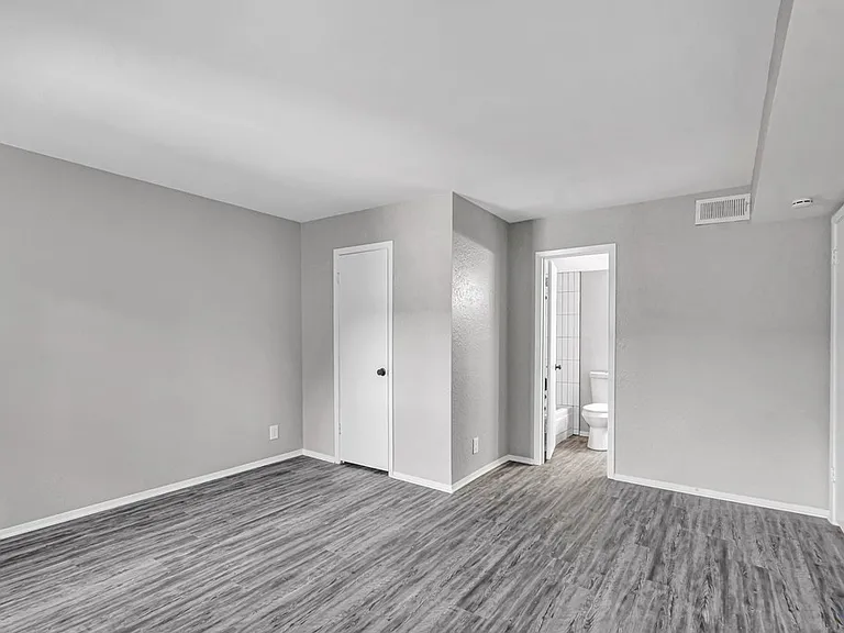 4700 Boulder Dr #1206 — Photo 9