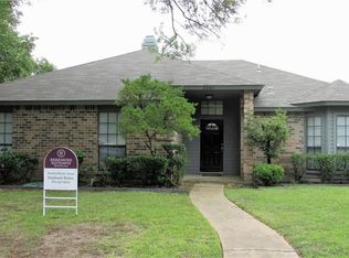 2001 Allegheny Dr, Mesquite, TX 75149