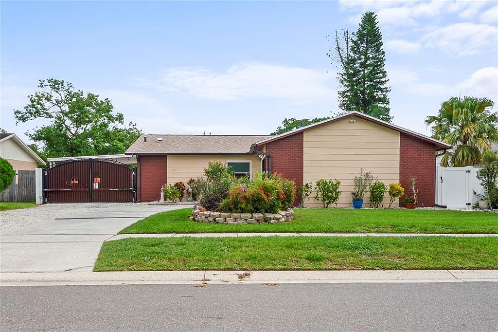 4912 Hi Vista Cir, Tampa, FL 33625 | Zillow