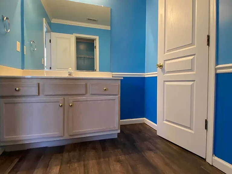 217 W Gilbert St — Photo 14
