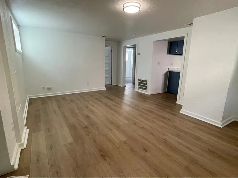 130 W Mead Ave #2 — Photo 10
