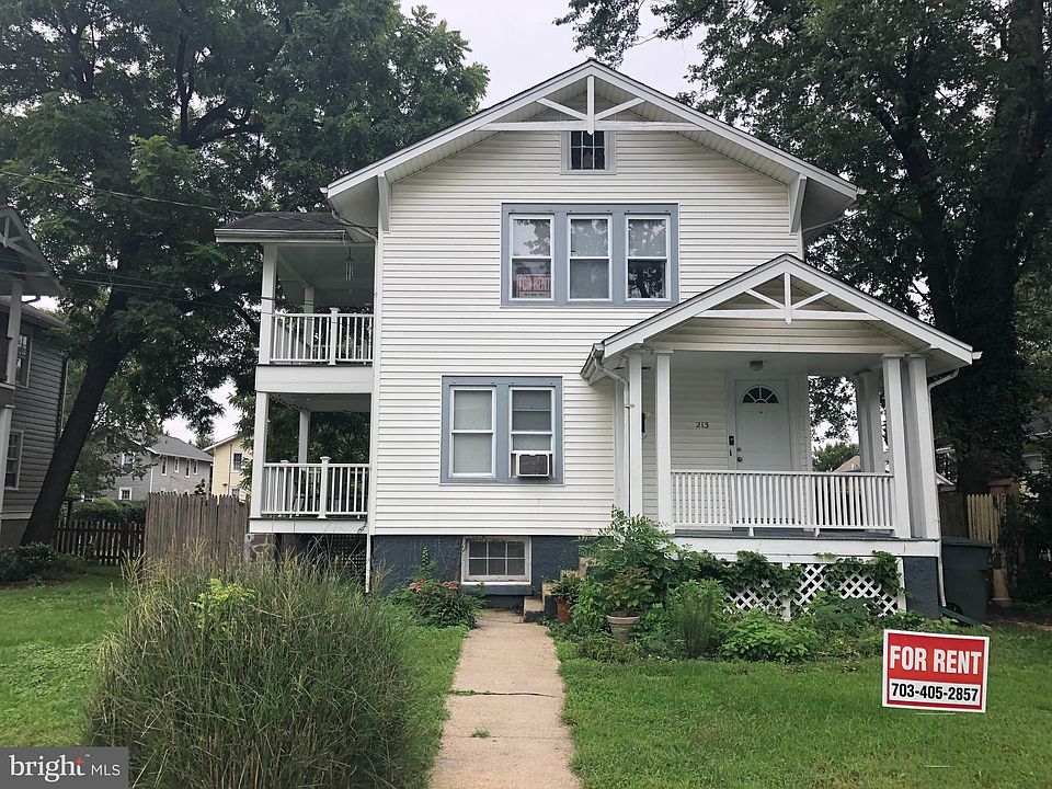 1st image of 213 E Bellefonte Ave #1