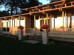 9999 Lakeshore Dr, West Olive, MI 49460