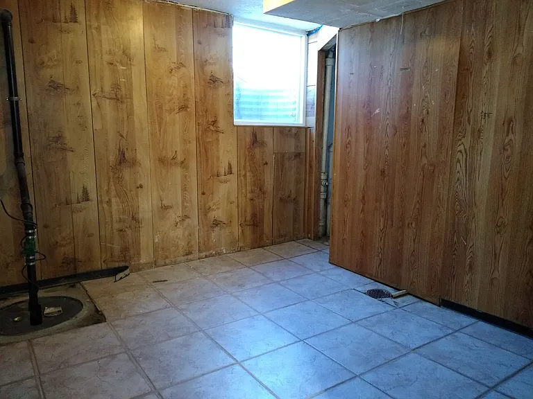 2128 Hooker St — Photo 30