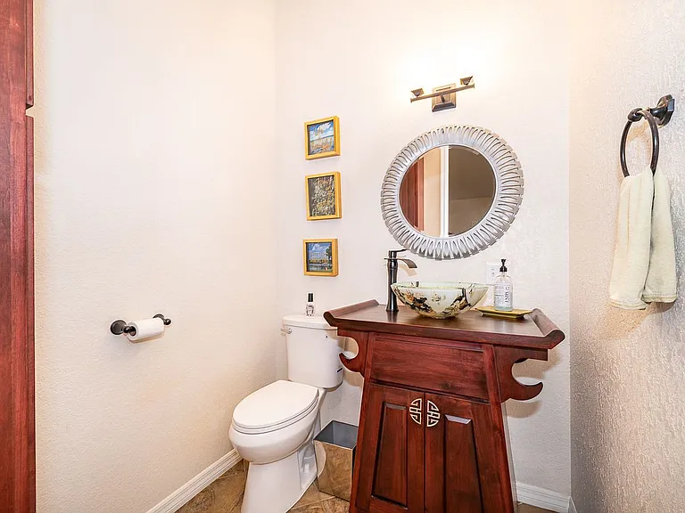 2339 Neptune Rd — Photo 10