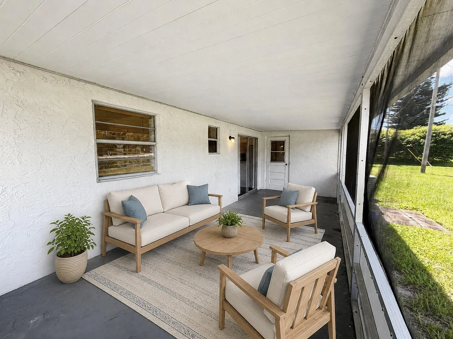 2 bed, 1.0 bath, 800 sqft, $2,100 — Photo 3