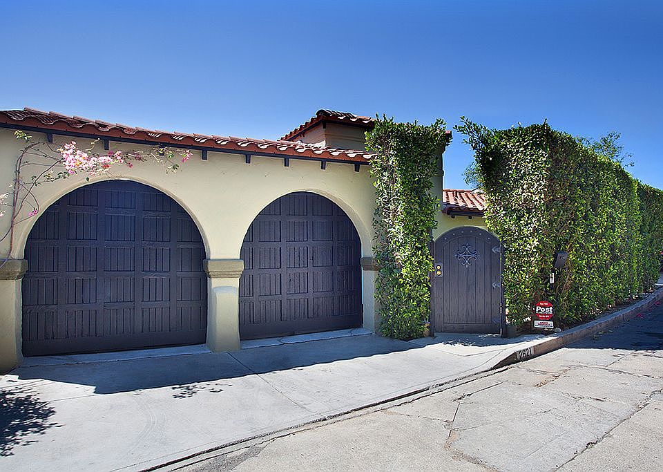 2621 Rutherford Drive