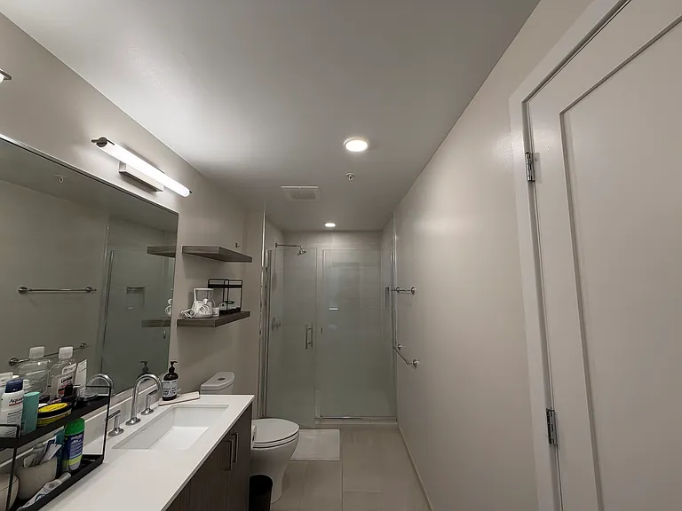 1211 Van St SE #1311 — Photo 9