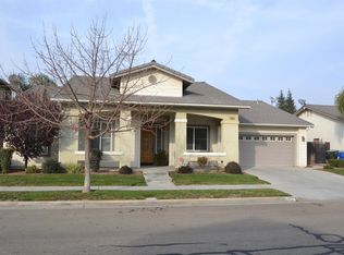 1872 E Jefferson Ave, Reedley, CA 93654