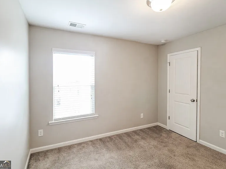 414 Darbys Run Ct — Photo 14
