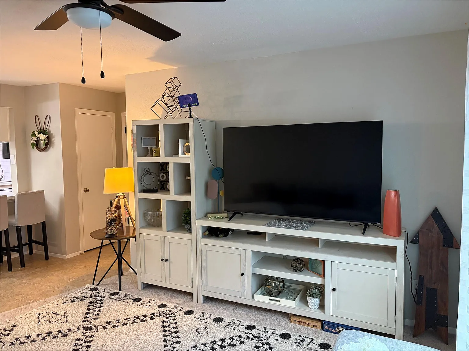 2 bed, 1.5 bath, 1098 sqft, $1,400 — Photo 3