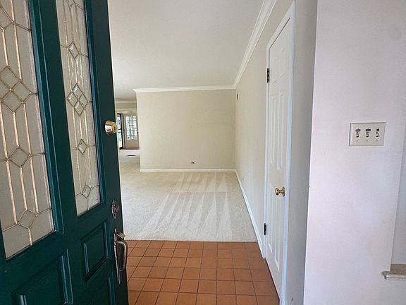 Entry way