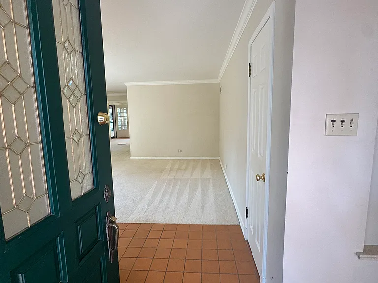 Entry way
