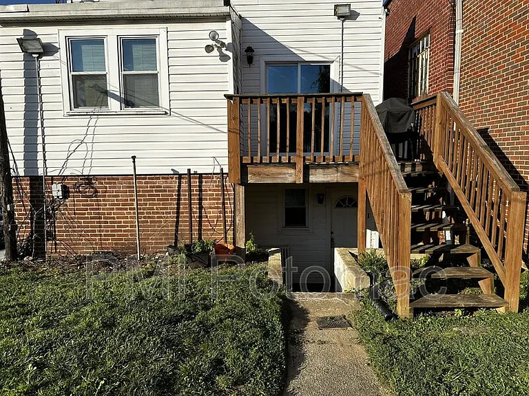 344 Main St #101 — Photo 3