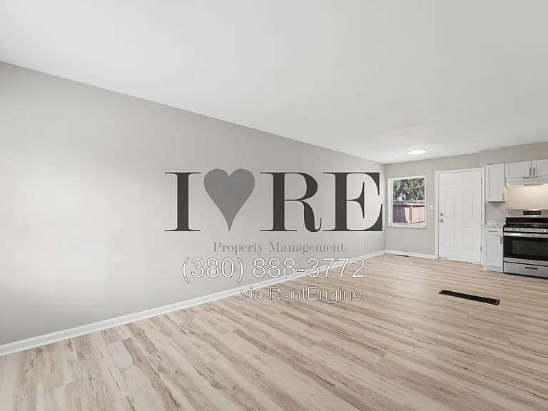 3077 Morsetown Ct N — Photo 8