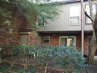 3rd image of 509 Canberra Dr Unit 5