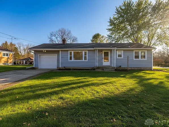 2925 Lantz Rd, Dayton, OH 45434