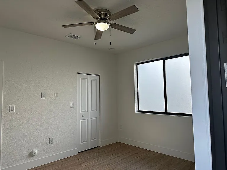 22670 SW 129th Ave — Photo 5
