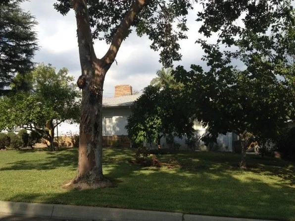 3725 Hampton Rd, Pasadena, CA 91107