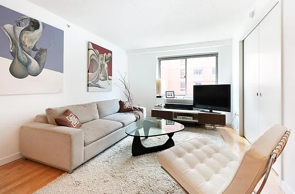 Sold by Town Residential | media 13