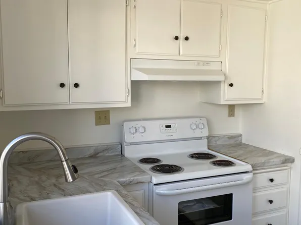 3875 Vista Campana S Unit 19, Oceanside, CA 92057