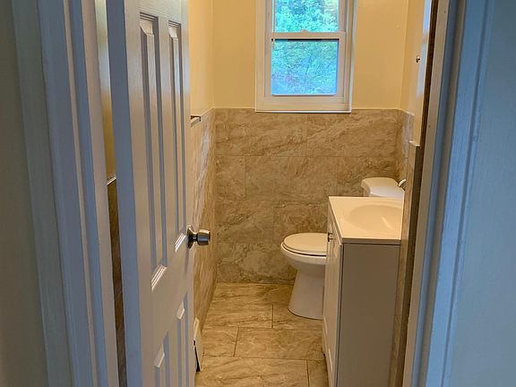 3rd image of 200 Irvington Ave #7B-17