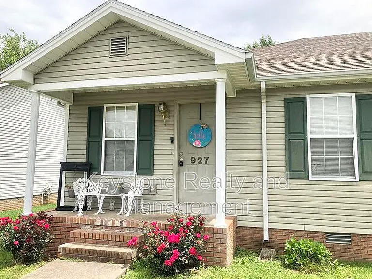 927 Lc Ave — Photo 1
