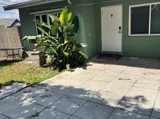 1050 SW 30th St #B, Fort Lauderdale, FL 33315