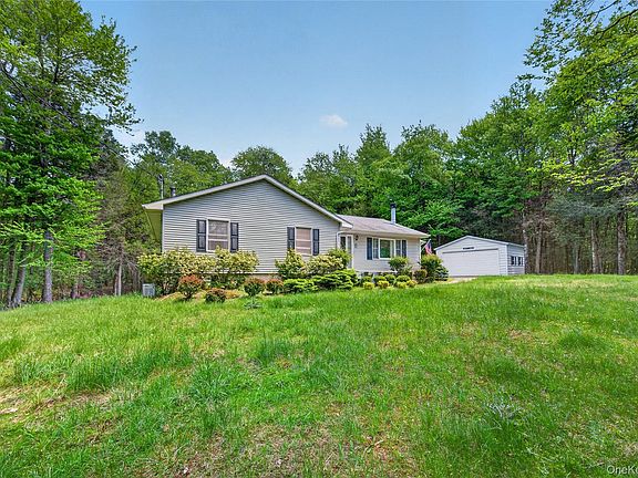 3rd image of 284 Bowers Road