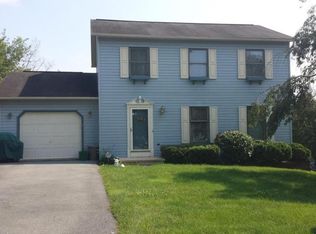 1560 Putnam Dr, Lancaster, PA