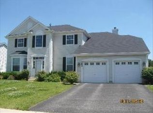 263 Ashcroft Ln, Oswego, IL 60543
