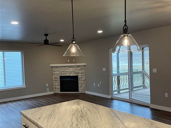 5th image of 3340 Loethen Ln