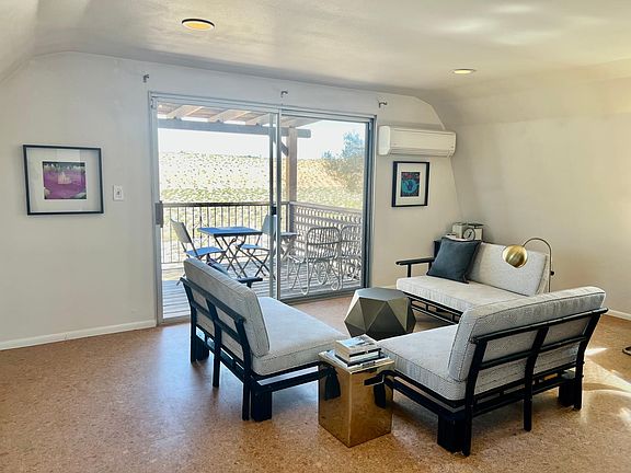 Upstairs Living room area