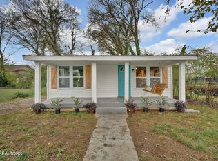 514 Hendrickson St, Clinton, TN 37716