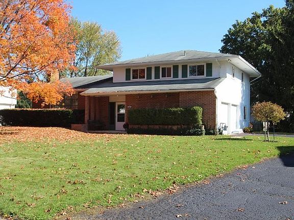2nd image of 374 Briarwood Dr