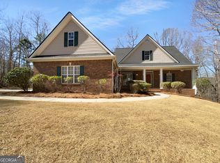 9585 Grande Dr, Winston, GA