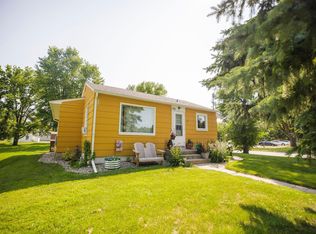 511 W 11th St, Morris, MN 56267