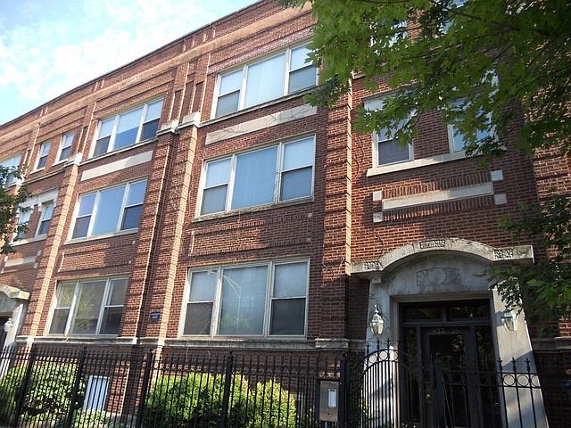 1st image of 835 W Lawrence Ave APT 2N