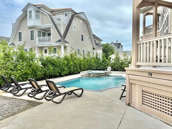 7463 Ocean Drive, Avalon, NJ 08202