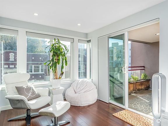 4th image of 1700 Bellevue Avenue #403