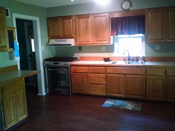 5th image of 848 Wilson Ave