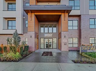 20282 72b Ave #207, Langley, BC