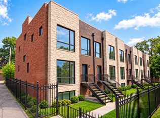 1012 E 41st St, Chicago, IL 60653