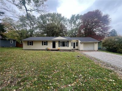 2845 Byron Dr, North Canton, OH, 44720