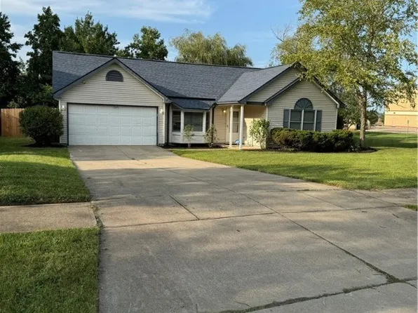 301 W Quail Roost Dr, Medina, OH 44256