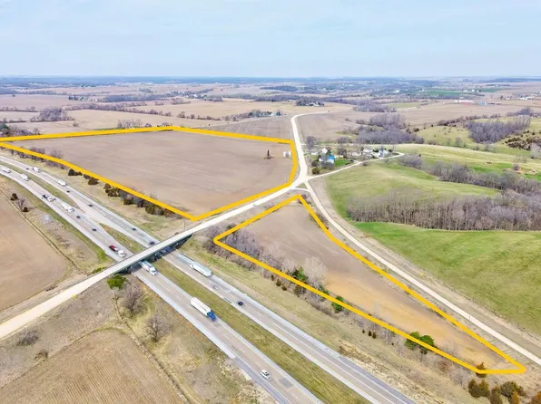 Old Muscatine Rd, Wilton, IA 52778