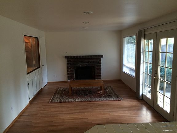 4th image of 10604 170th Ct NE
