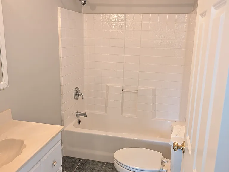 417 Grimball Dr #B — Photo 7